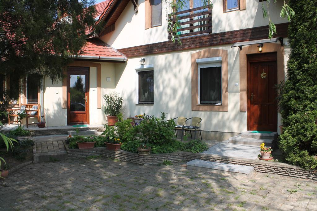 Vargapartman Szeged Exterior photo